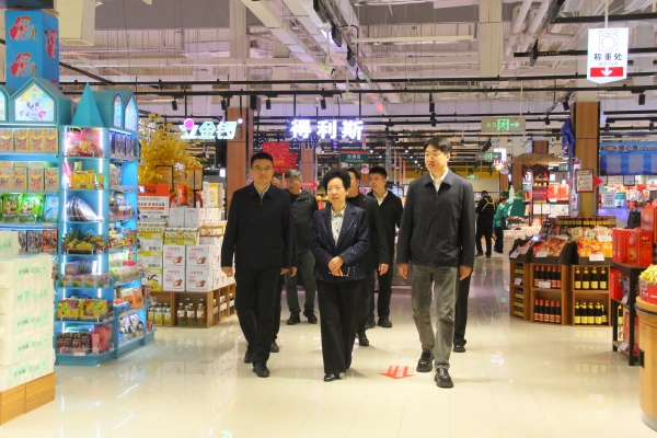 区政协主席王玉洁参加泺口街道政协委员联络室活动